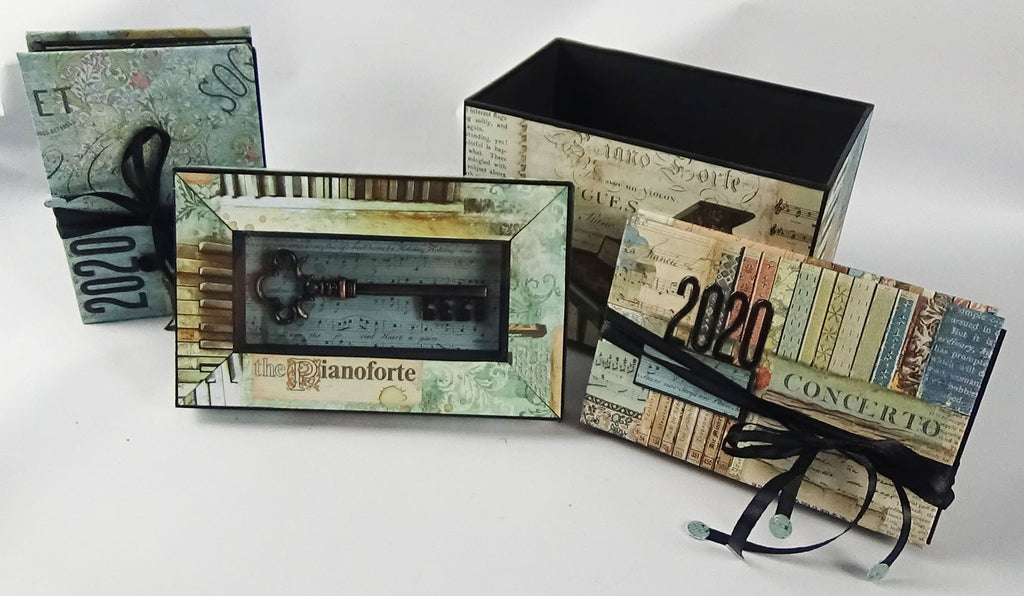 Craft Workshop No 3 - Mini Brag Book Duo and Box Set